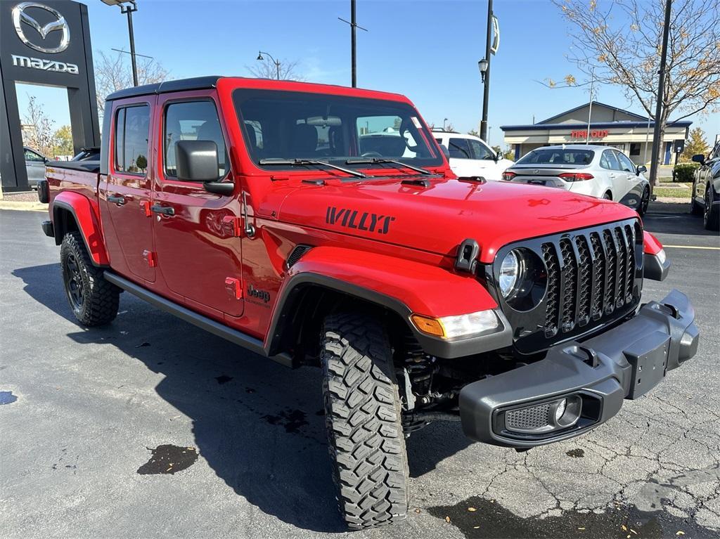 used 2022 Jeep Gladiator car, priced at $33,434