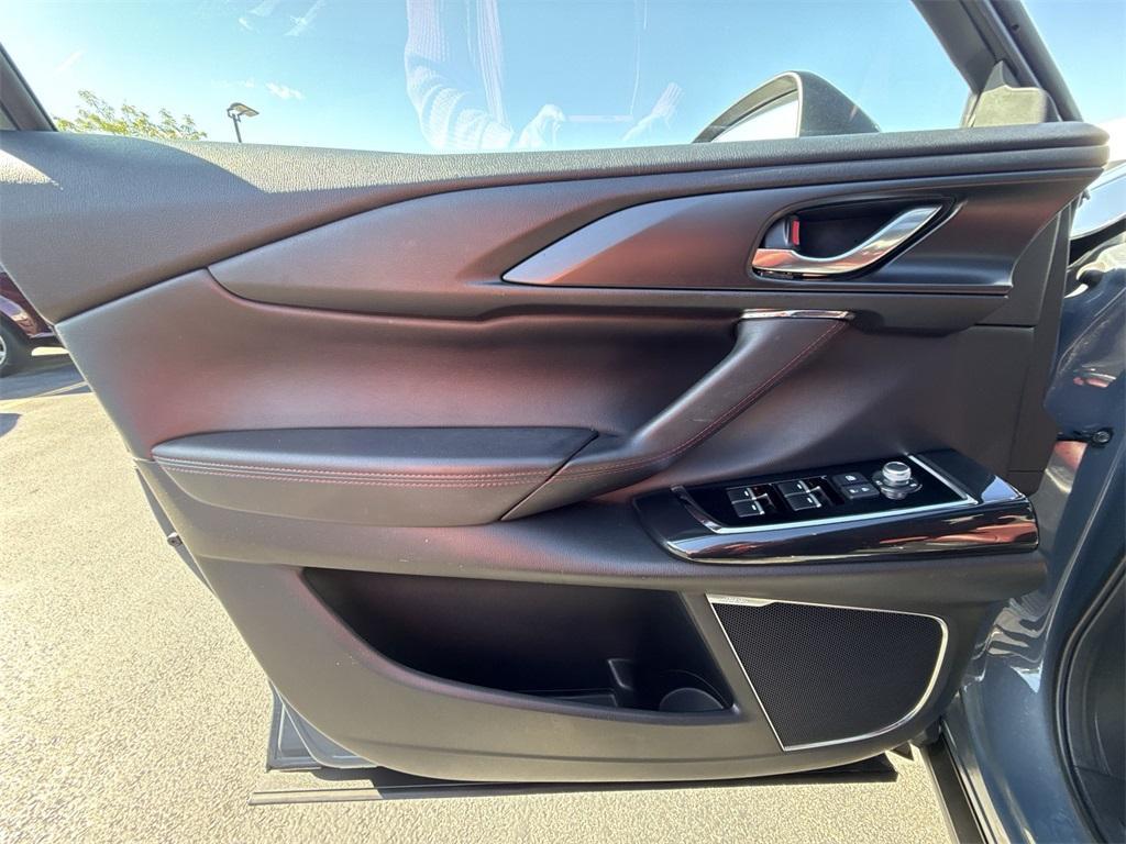 used 2022 Mazda CX-9 car, priced at $28,834