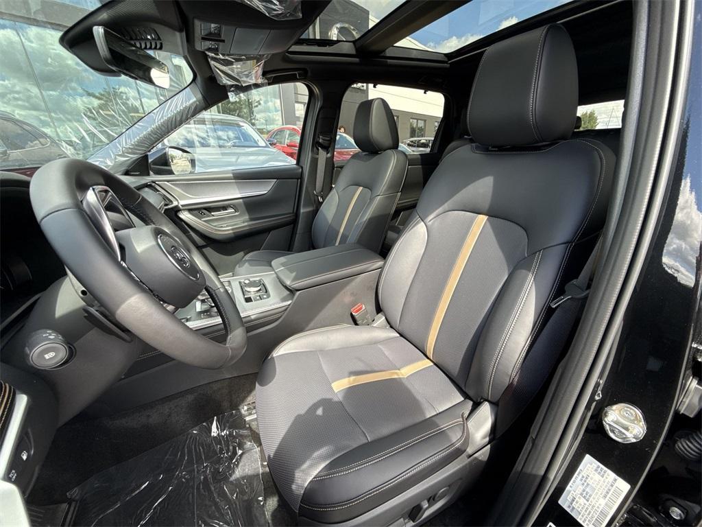 new 2025 Mazda CX-70 PHEV car, priced at $58,168