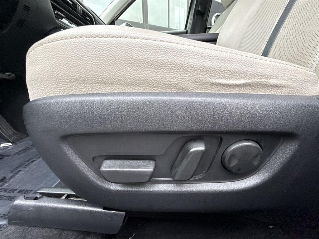 used 2024 Mazda CX-90 car, priced at $29,324