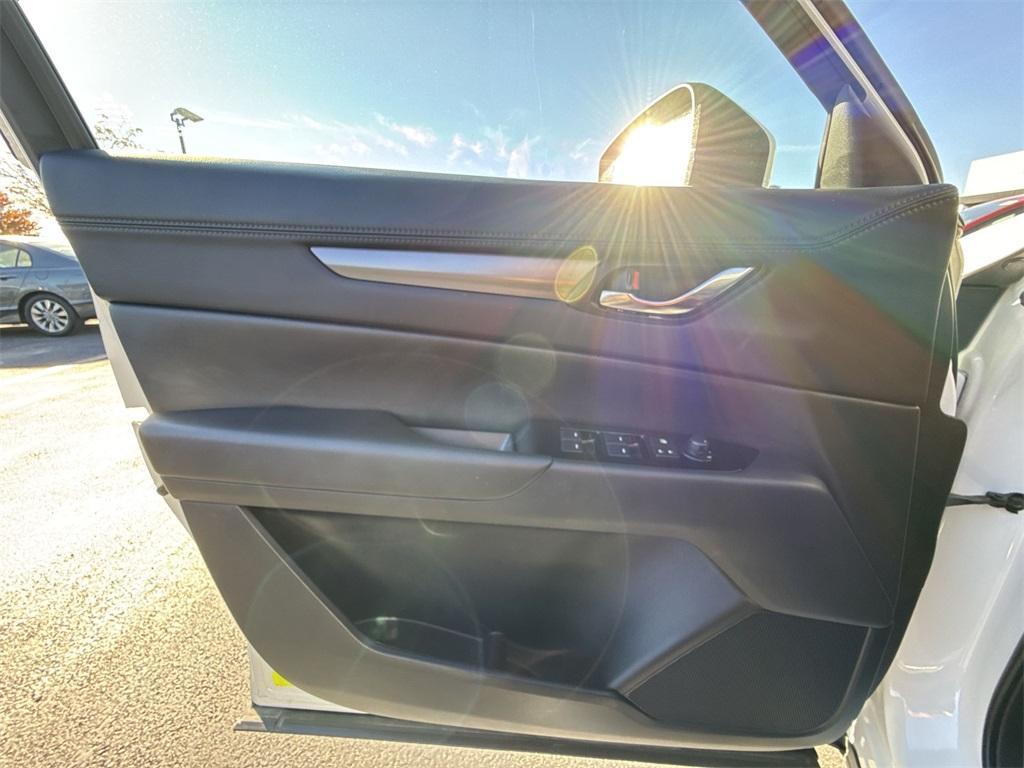 used 2023 Mazda CX-5 car, priced at $25,924