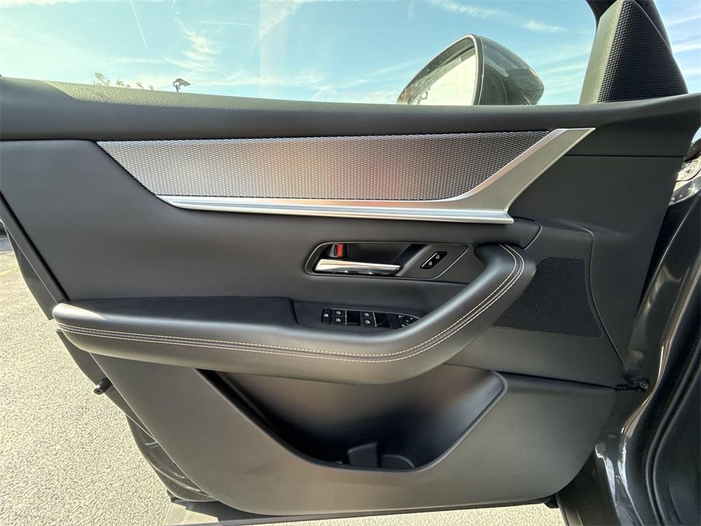 new 2025 Mazda CX-90 car, priced at $42,375