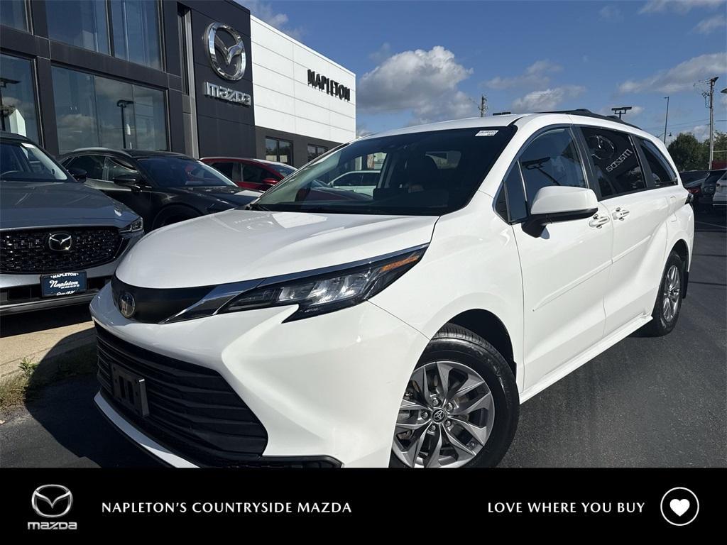 used 2022 Toyota Sienna car, priced at $31,624