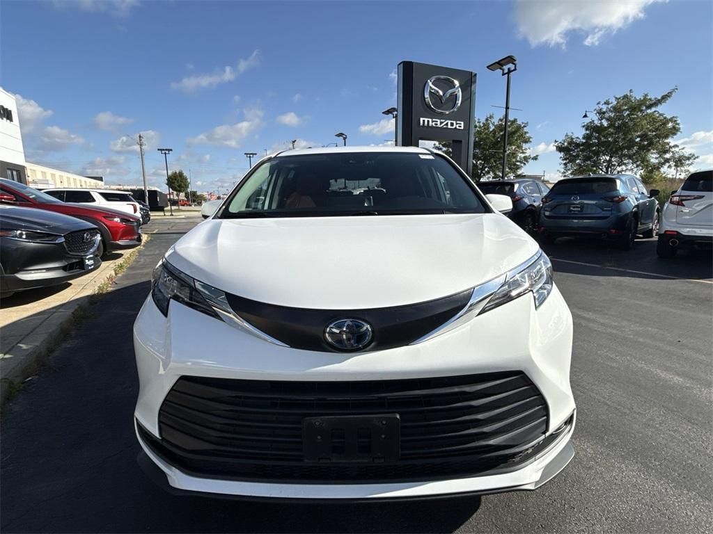 used 2022 Toyota Sienna car, priced at $31,624