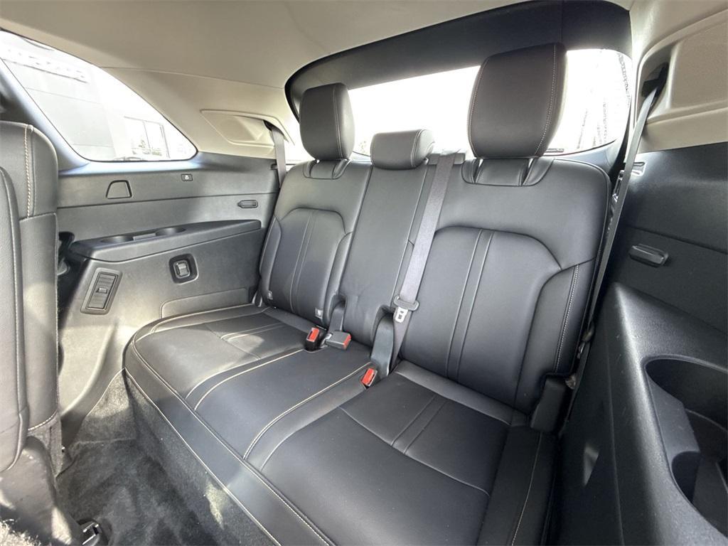 used 2024 Mazda CX-90 PHEV car, priced at $37,324
