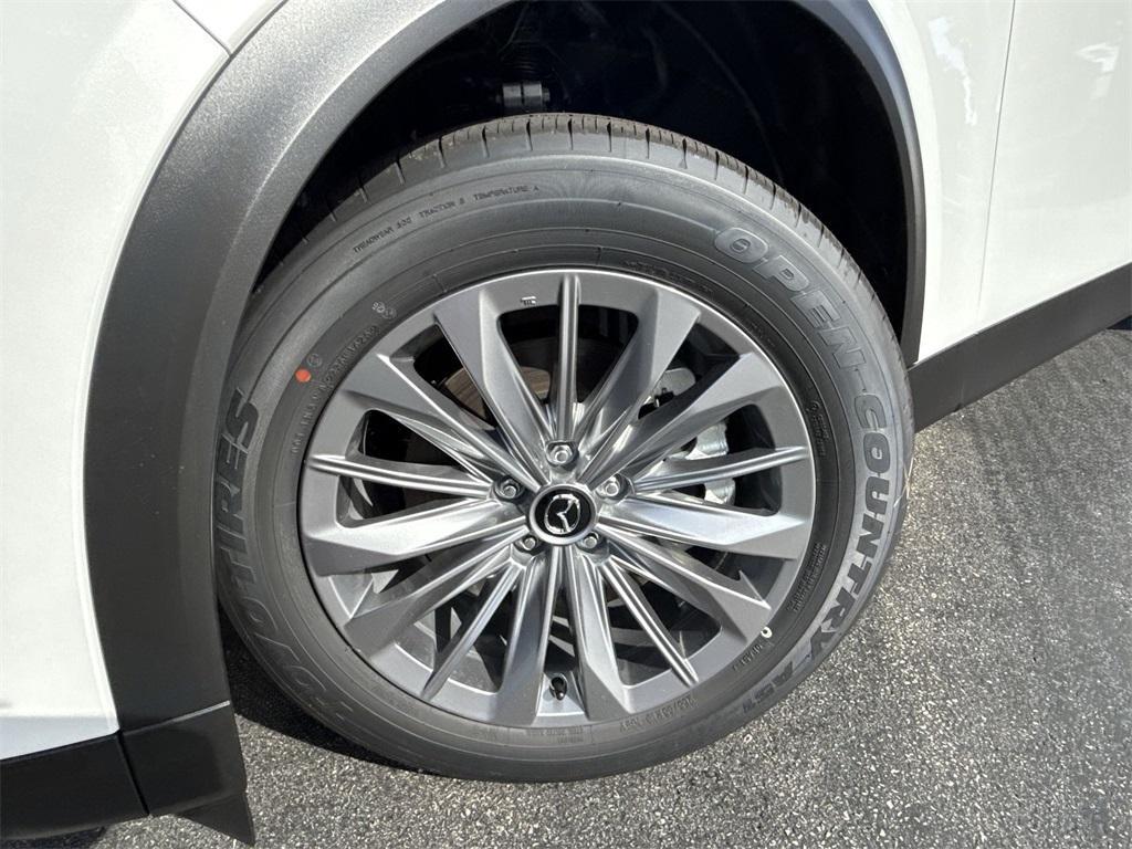 new 2025 Mazda CX-90 car, priced at $43,143