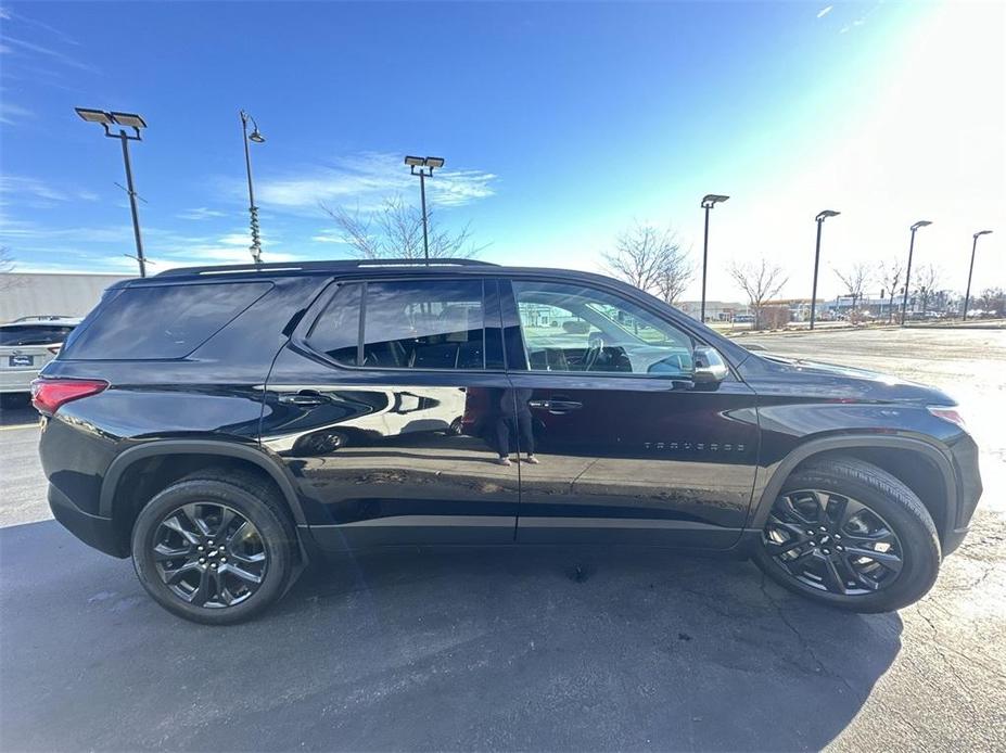 used 2021 Chevrolet Traverse car, priced at $33,324