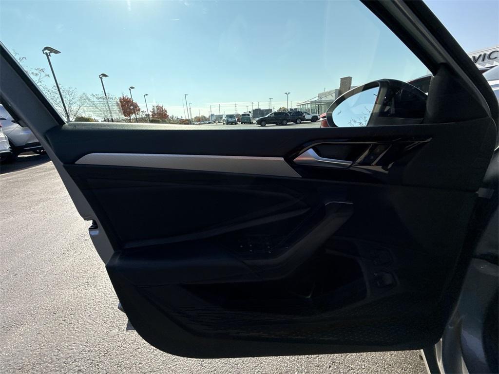 used 2021 Volkswagen Jetta car, priced at $18,624