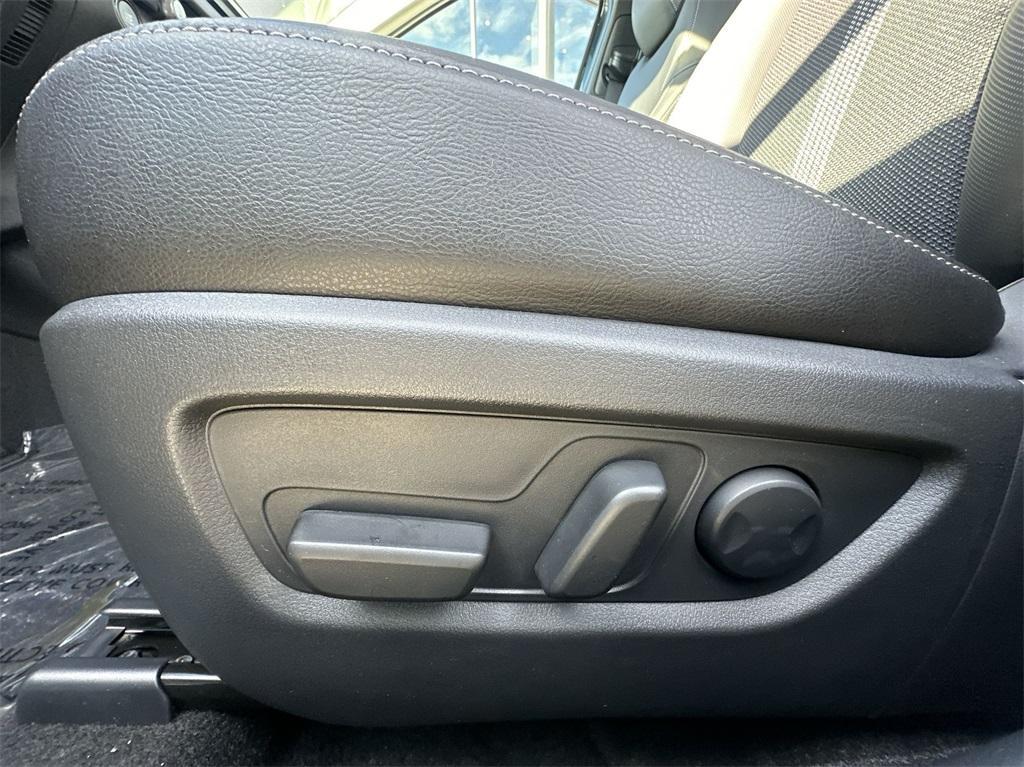 new 2025 Mazda CX-50 car, priced at $35,118