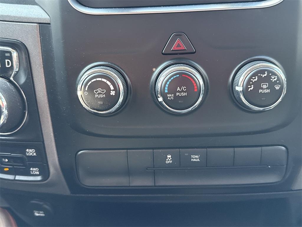 used 2020 Ram 1500 Classic car, priced at $20,624