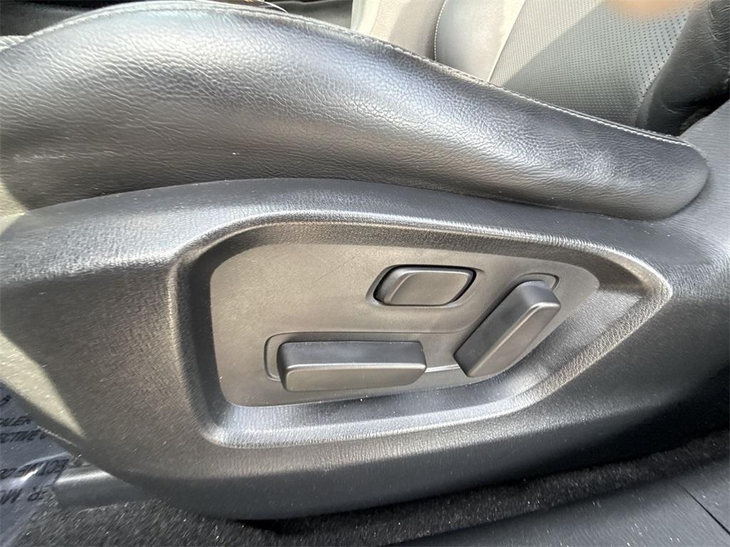 used 2022 Mazda CX-9 car, priced at $26,824