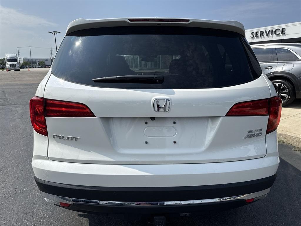 used 2016 Honda Pilot car, priced at $25,624