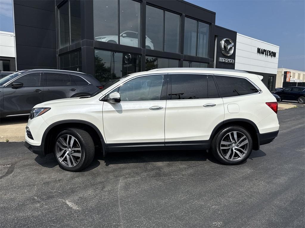 used 2016 Honda Pilot car, priced at $25,624
