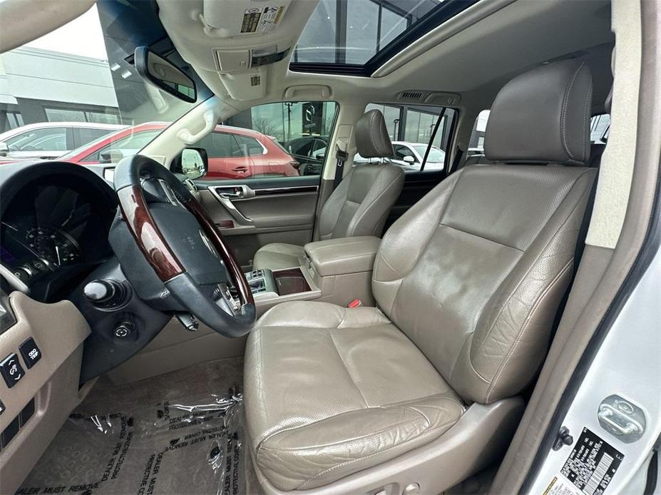 used 2015 Lexus GX 460 car, priced at $26,334