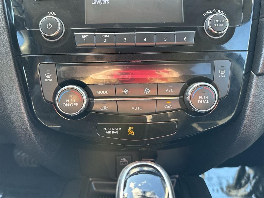 used 2017 Nissan Rogue car, priced at $10,934