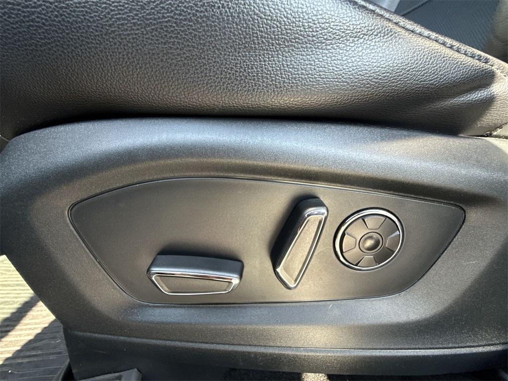 used 2020 Ford Explorer car, priced at $29,924