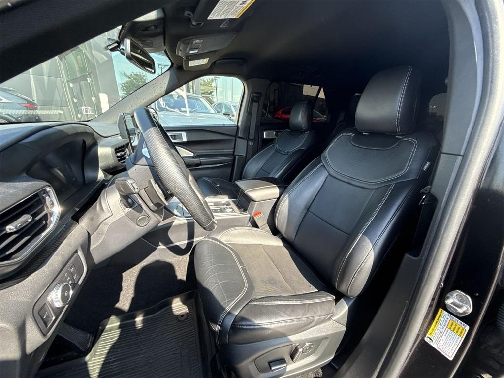 used 2020 Ford Explorer car, priced at $29,924