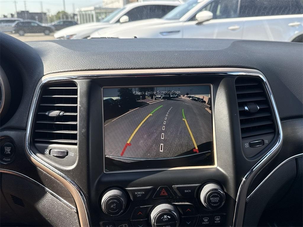 used 2016 Jeep Grand Cherokee car, priced at $13,424