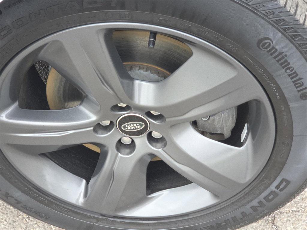 used 2021 Land Rover Range Rover Velar car, priced at $29,620