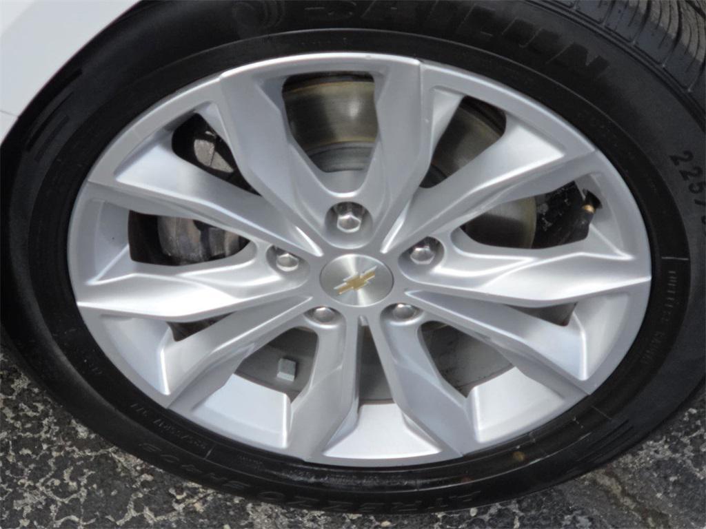 used 2023 Chevrolet Malibu car, priced at $14,440