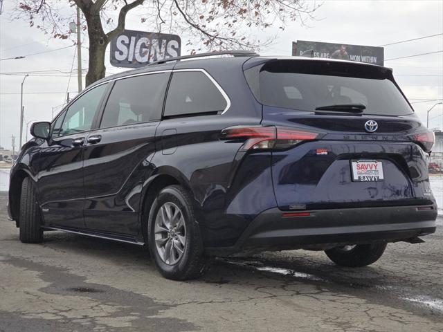 used 2021 Toyota Sienna car, priced at $30,500