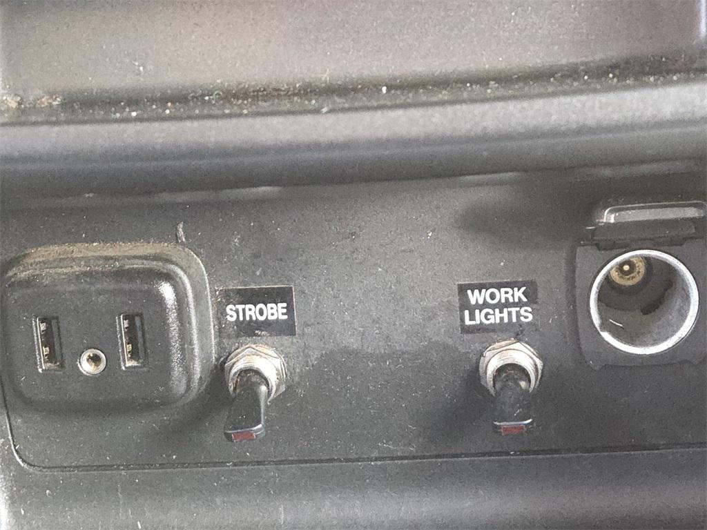 used 2022 Chevrolet Colorado car, priced at $18,047