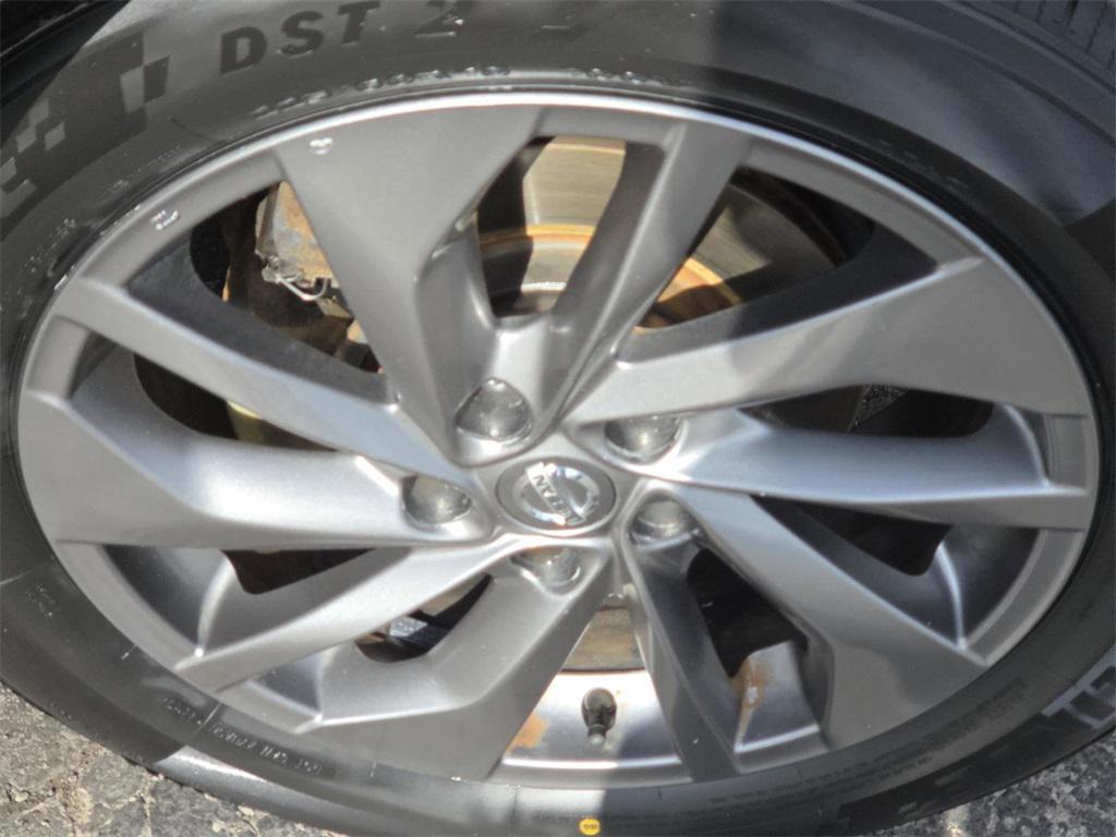 used 2016 Nissan Rogue car, priced at $12,500