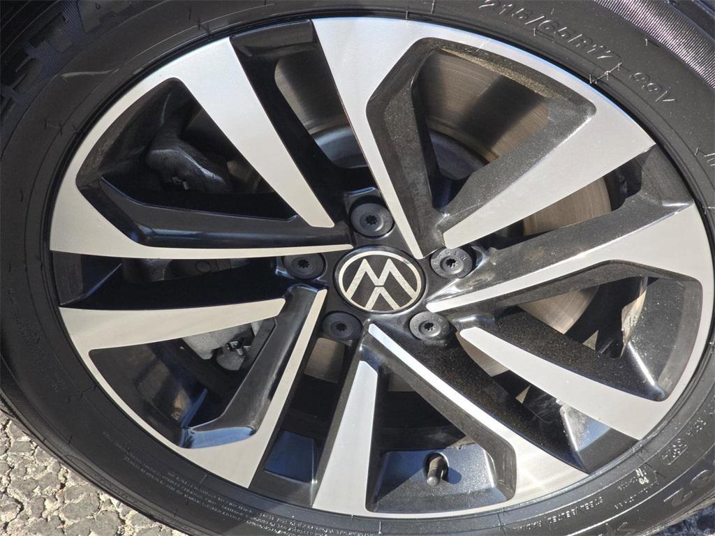 used 2023 Volkswagen Tiguan car, priced at $18,500