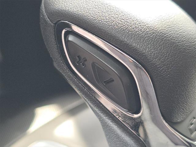 used 2023 Chevrolet Equinox car, priced at $18,999