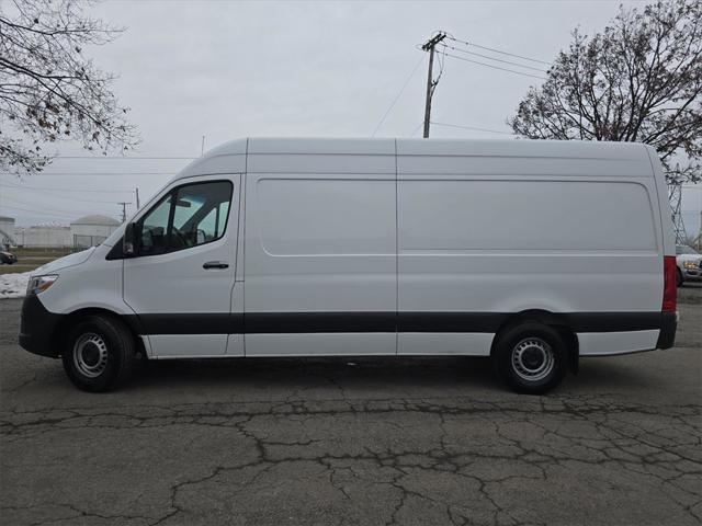 used 2022 Mercedes-Benz Sprinter 2500 car, priced at $35,000