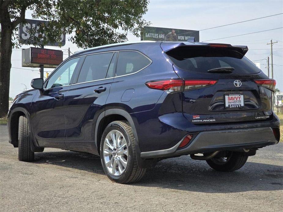 used 2020 Toyota Highlander car, priced at $33,000