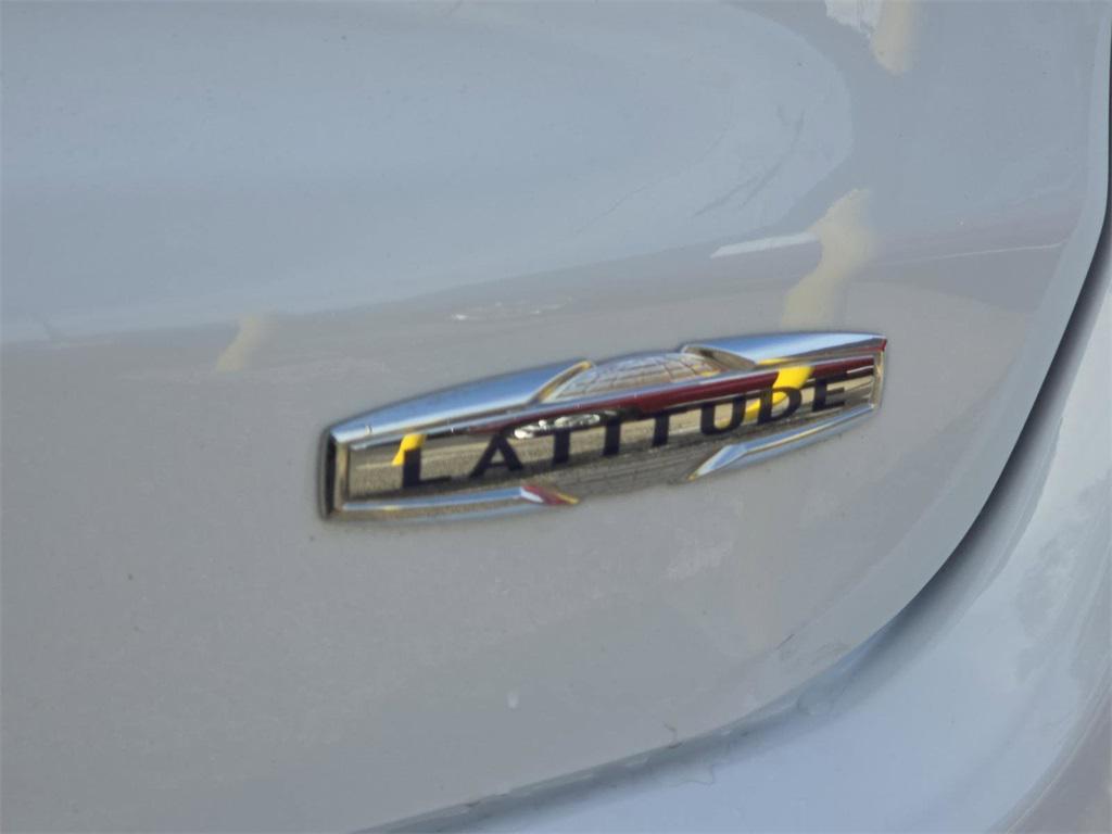 used 2022 Jeep Compass car, priced at $17,238