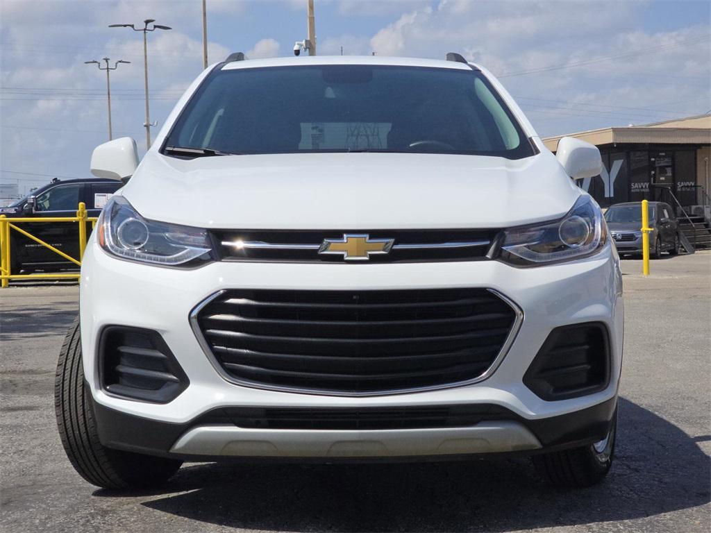 used 2022 Chevrolet Trax car, priced at $18,472
