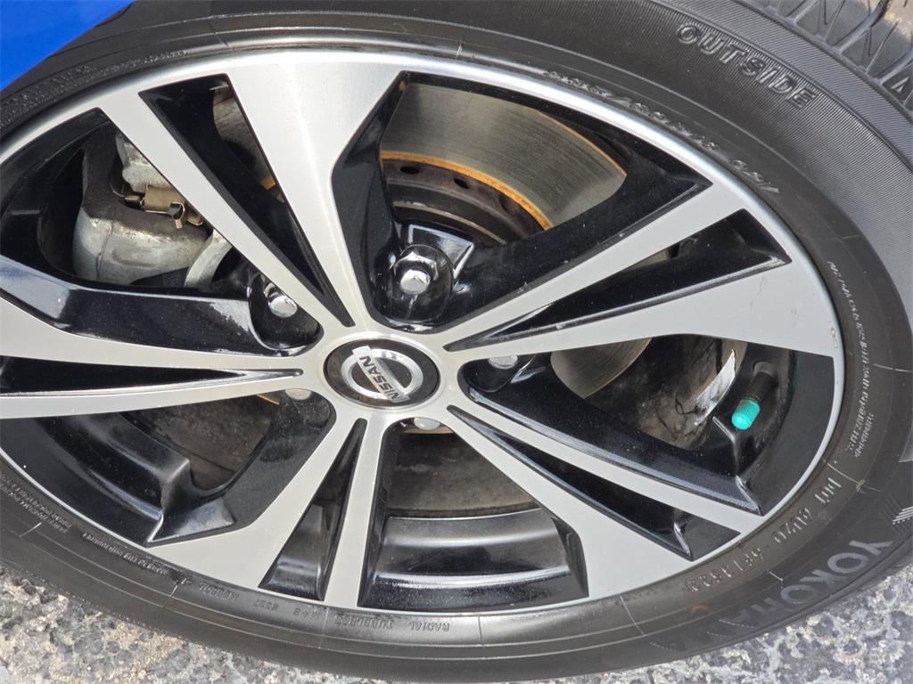 used 2021 Nissan Sentra car, priced at $13,589