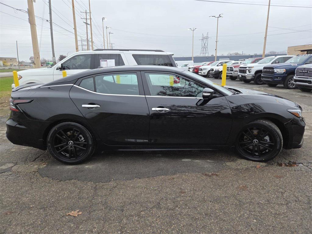 used 2021 Nissan Maxima car, priced at $14,500