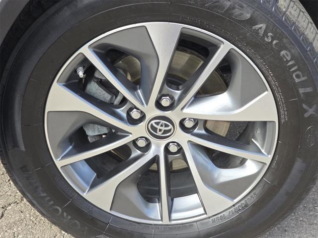 used 2018 Toyota RAV4 Hybrid car, priced at $17,776