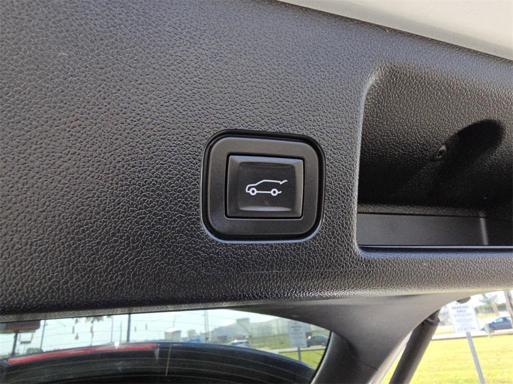 used 2024 Chevrolet Equinox EV car, priced at $27,297