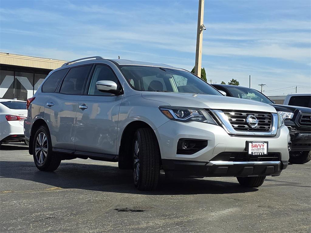 used 2019 Nissan Pathfinder car, priced at $13,987