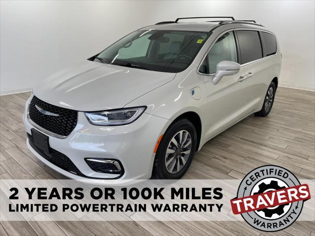 used 2021 Chrysler Pacifica Hybrid car, priced at $28,995