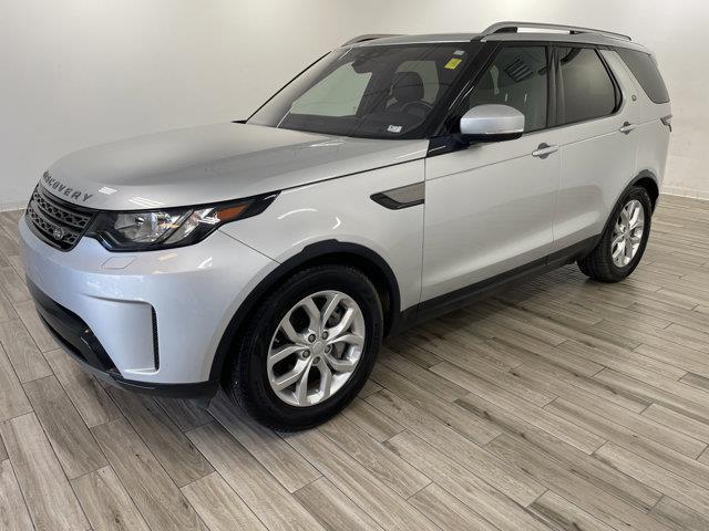 used 2018 Land Rover Discovery car, priced at $32,495