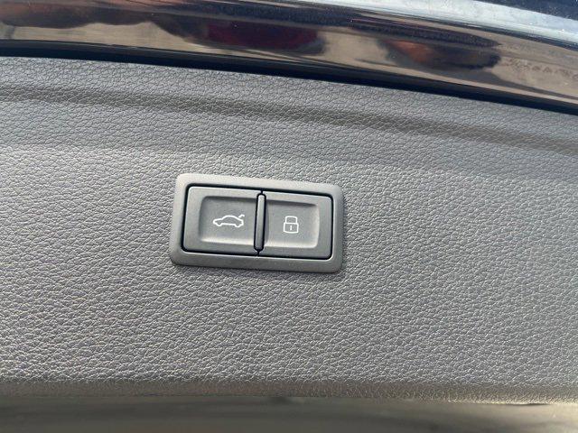 used 2025 Audi Q5 car, priced at $40,989
