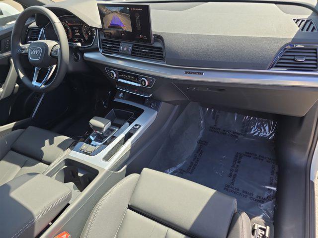 new 2025 Audi Q5 car, priced at $51,780
