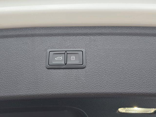used 2021 Audi Q5 car, priced at $28,989