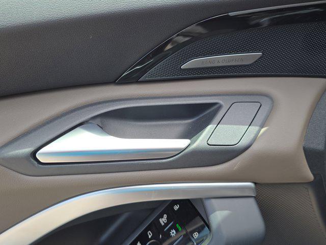 new 2025 Audi Q5 car, priced at $61,300