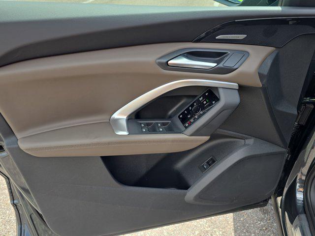 new 2025 Audi Q5 car, priced at $60,975