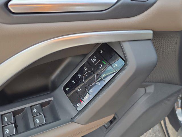 new 2025 Audi Q5 car, priced at $60,975