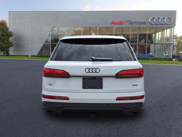 new 2025 Audi Q7 car, priced at $71,895