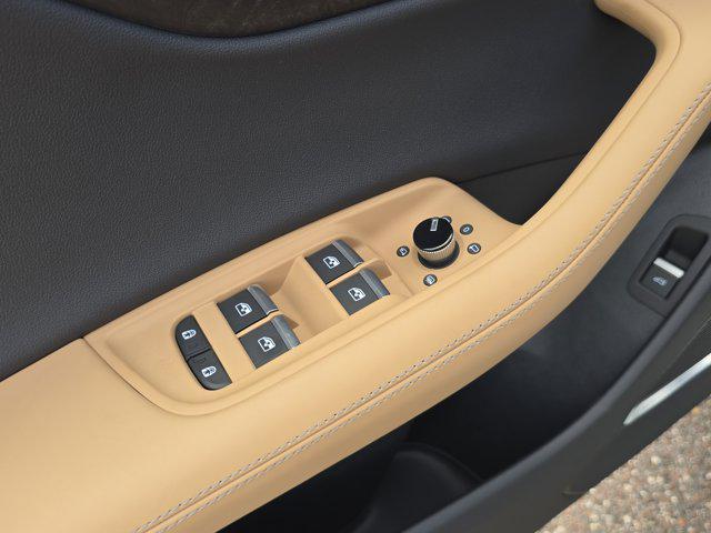 new 2025 Audi Q8 car, priced at $91,505