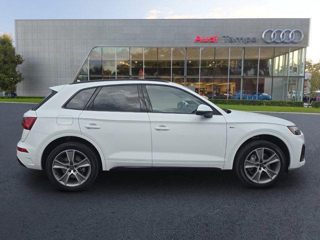 new 2025 Audi Q5 car, priced at $53,055