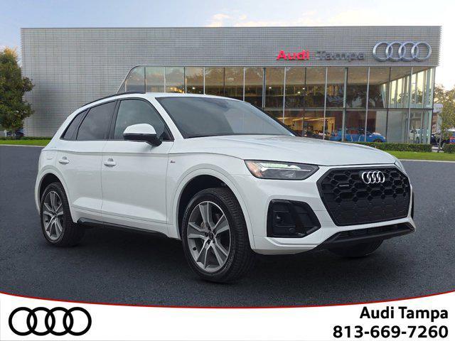 new 2025 Audi Q5 car, priced at $53,055